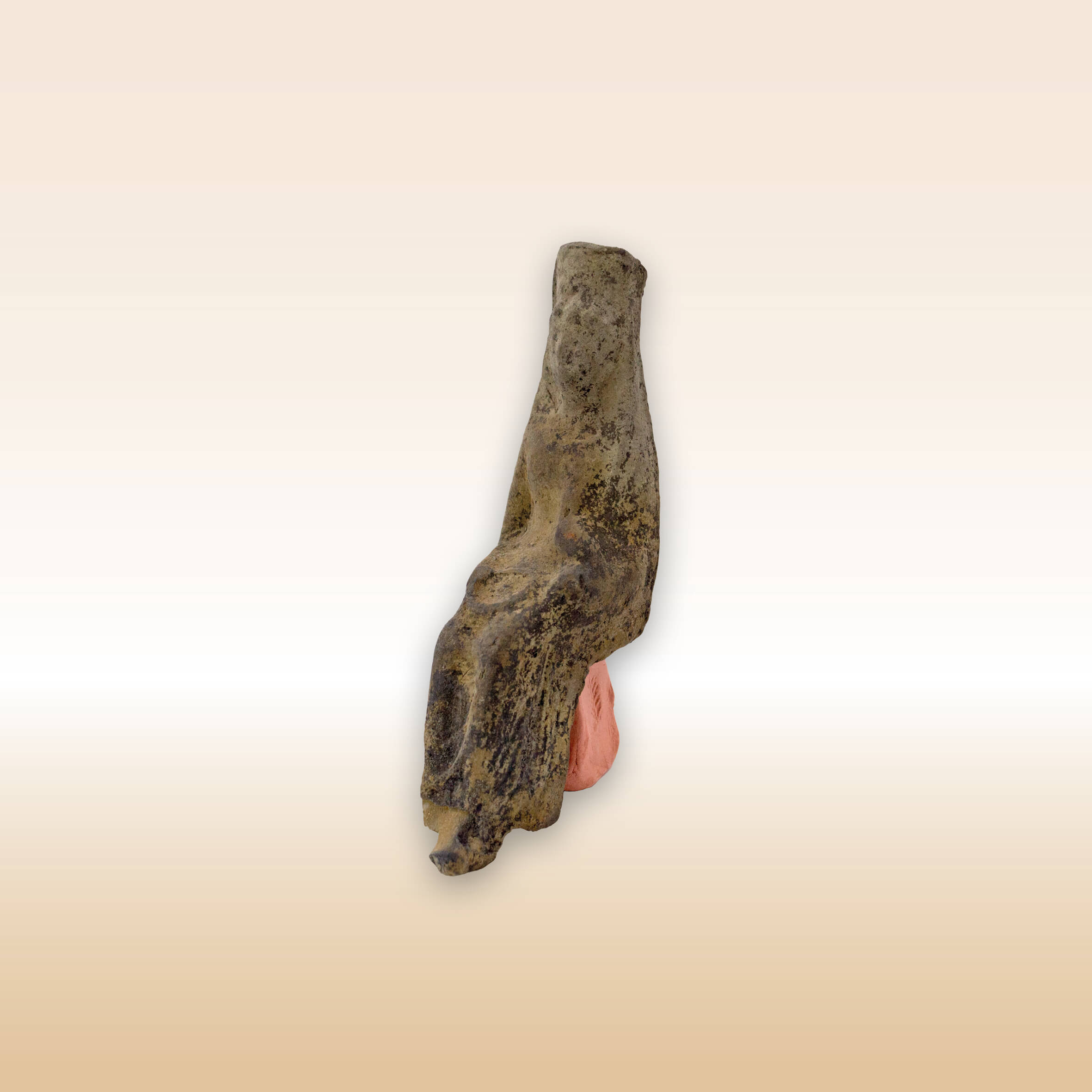 STATUETTA DI OFFERENTE SEDUTA